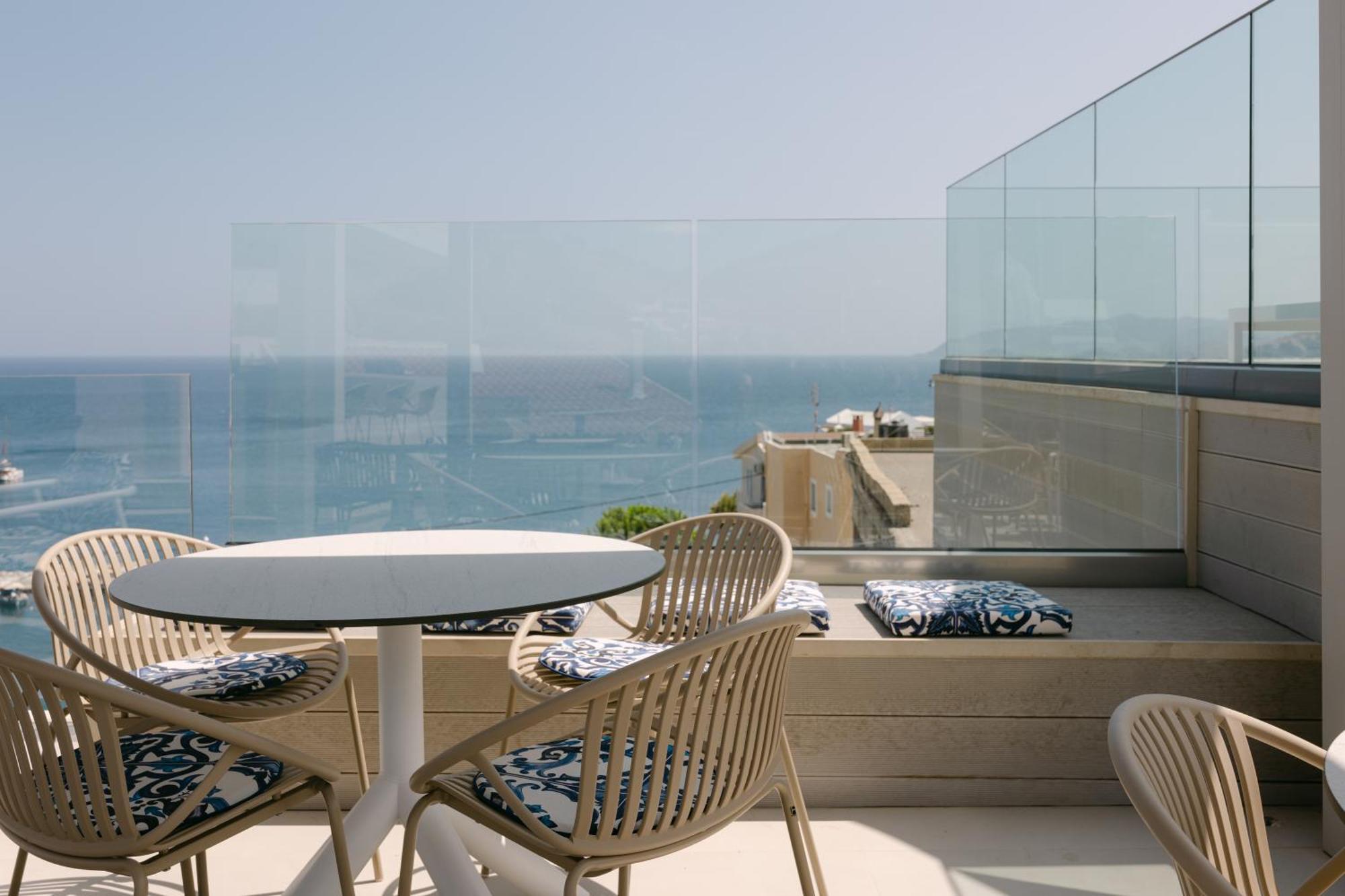 Golden Luxury Suites Bali (Crete) Exterior foto