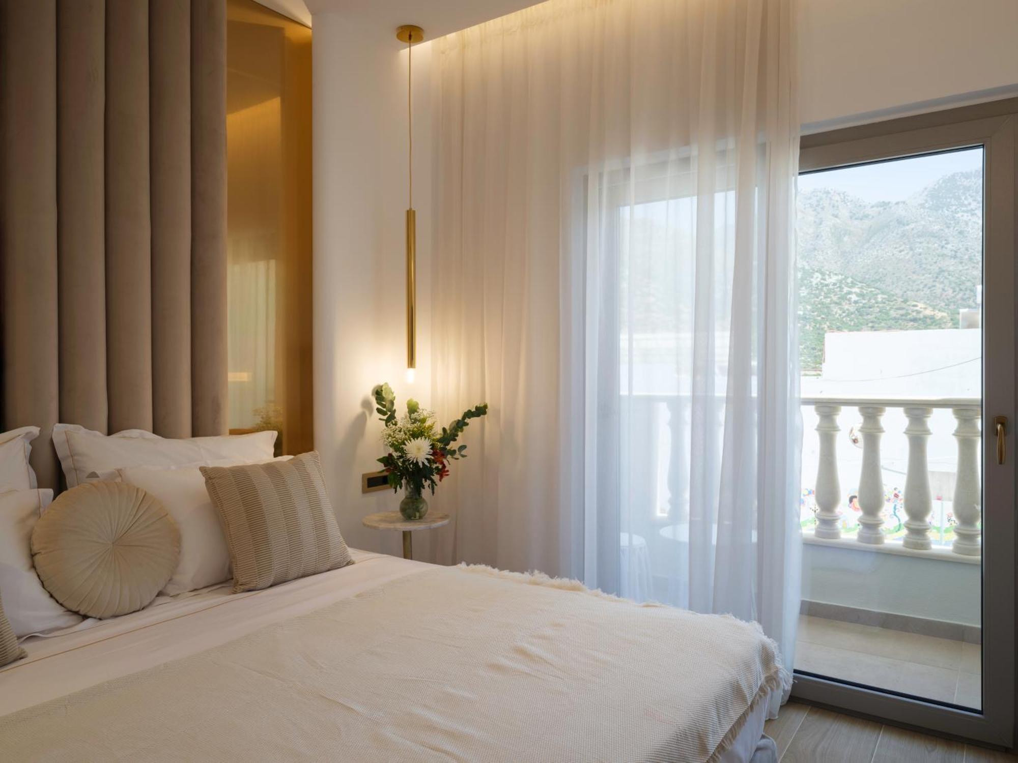 Golden Luxury Suites Bali (Crete) Exterior foto